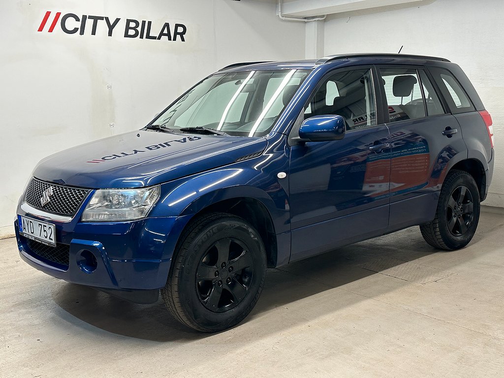 Suzuki Grand Vitara 5-dörrar 2.0 4WD Nybesiktad Drag Keyless