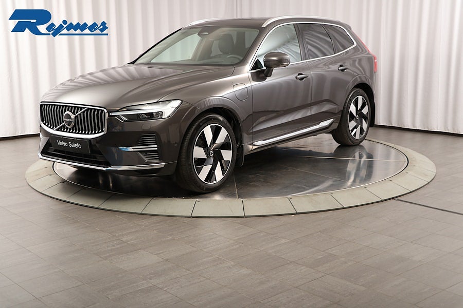 Volvo XC60 T6 Ultra Bright