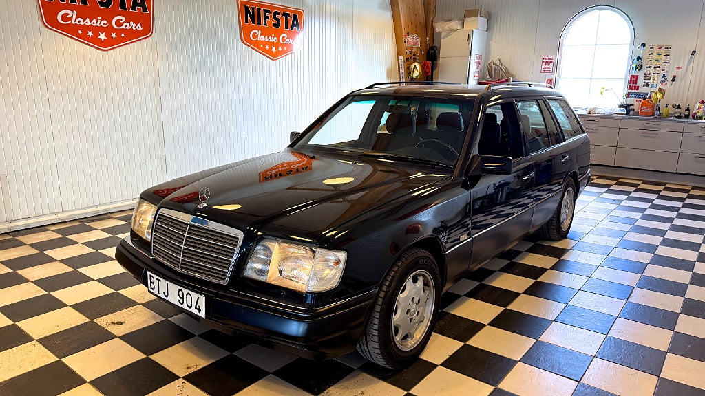 Mercedes-Benz E 200 TE / Rostfri