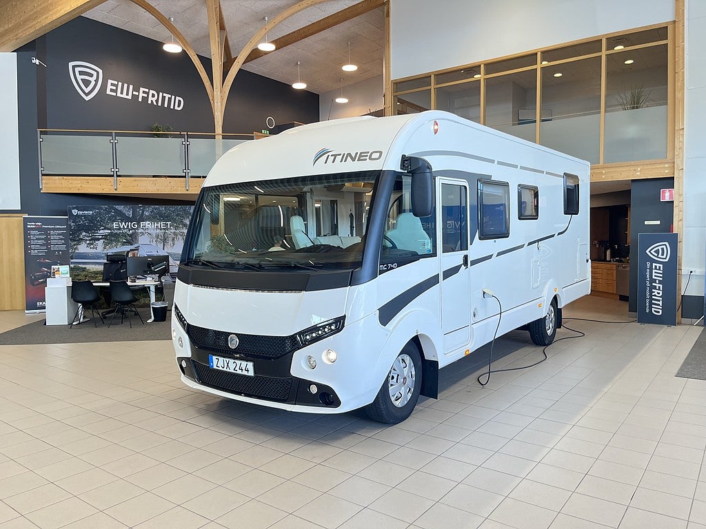 Itineo 740 (TRUMA+AC+Aut 150hk+4 400kg+Face-to-face)