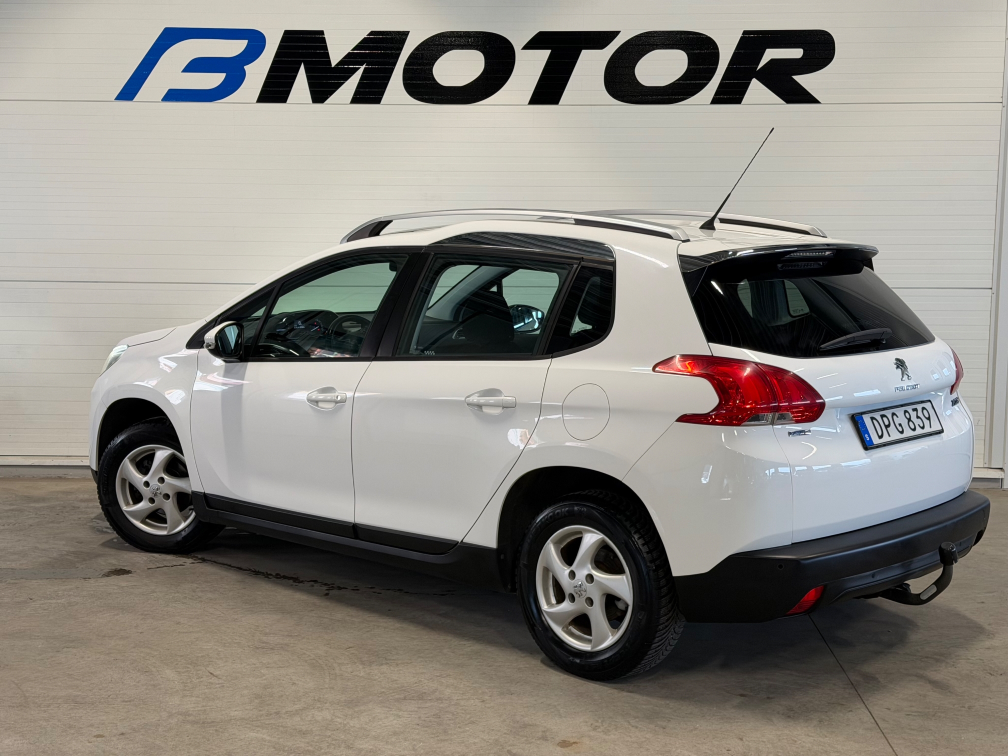 Peugeot 2008 1.2 VTi Euro 6 2016, bild 3/10