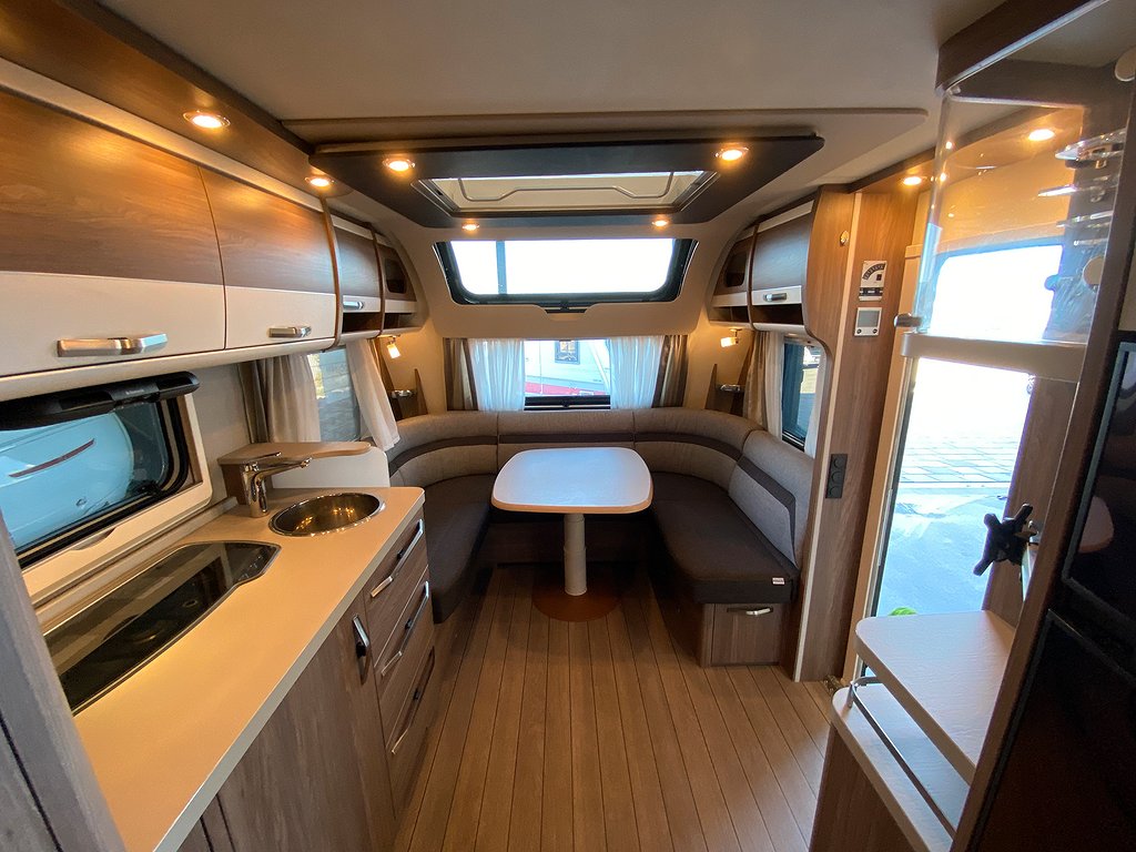 Knaus 590 UE Scandinavian Selection / Alde / Förtält - Knaus