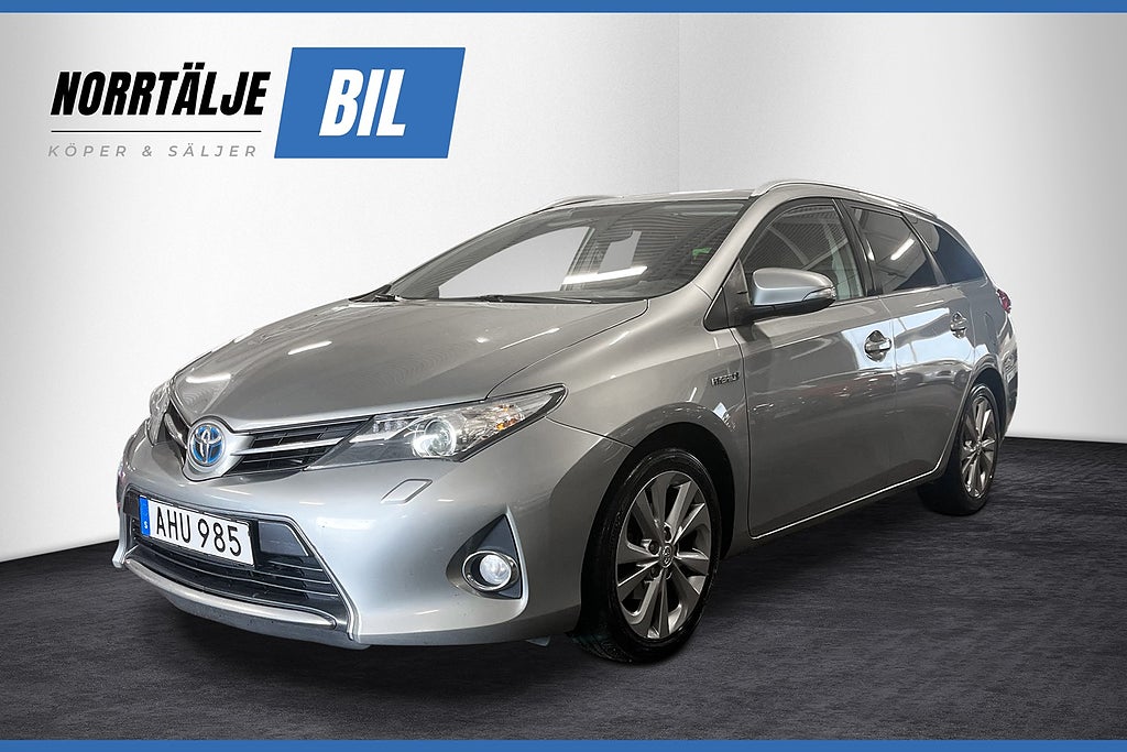 Toyota Auris TOURING SPORTS HYBRID 136HK CVT EDT 50 NYBES  360:-/år 
