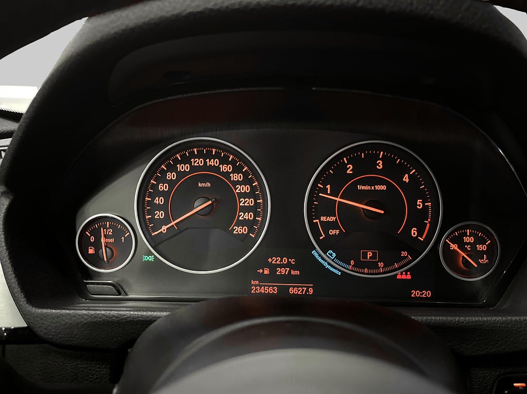 BMW 320d Touring xDrive 184hk Steptronic M Sport "Drag"  – bild 10