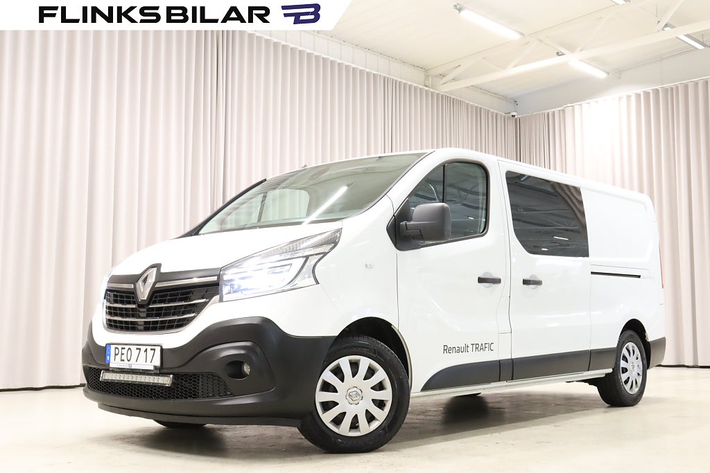 Renault trafic 145HK L2 Automat 6-Sits Drag Värmare Momsbil