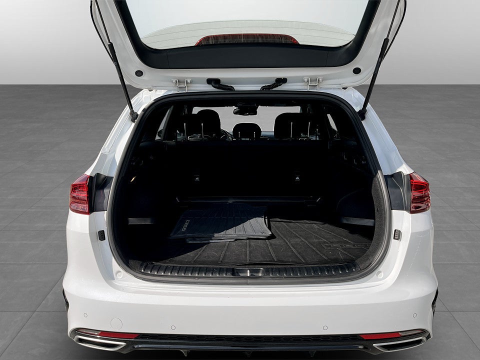 Bild på Kia Ceed SW GT-Line 1.4 T-GDI 140hk Aut B-KAMERA RATTVÄRME