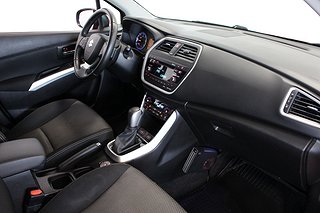 Kombi Suzuki S-Cross 8 av 20