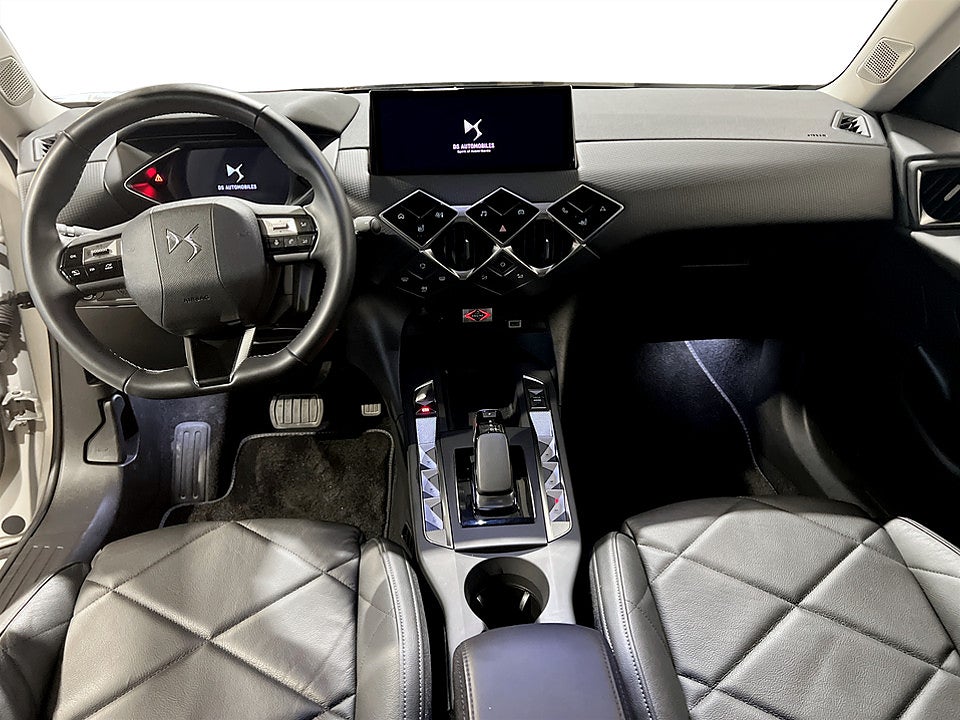 Bild på DS 3 E-Tense Exclusive 50kWh 156hk Aut - B-KAMERA, CARPLAY