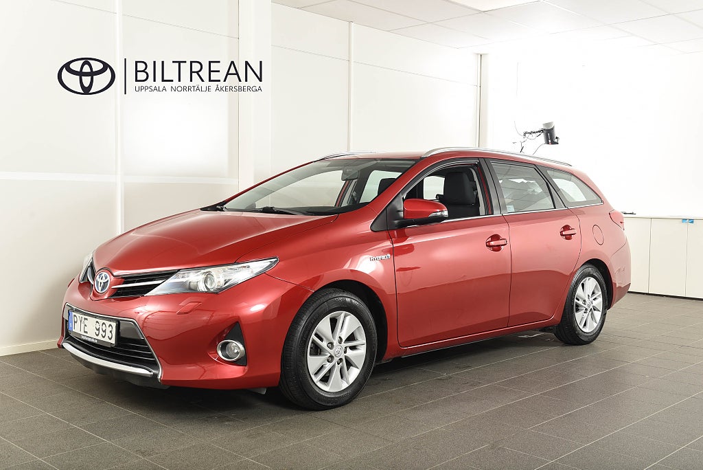 Toyota Auris Kombi 1,8 Elhybrid  Active /Vhjul