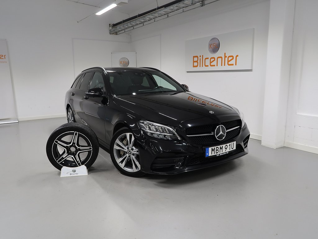 Mercedes-Benz C 300 T de AMG V-Däck ingår Cockpit-360kamera-Drag-Navi-Värmare-BT