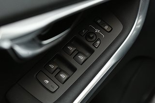 Halvkombi Volvo V40 11 av 25
