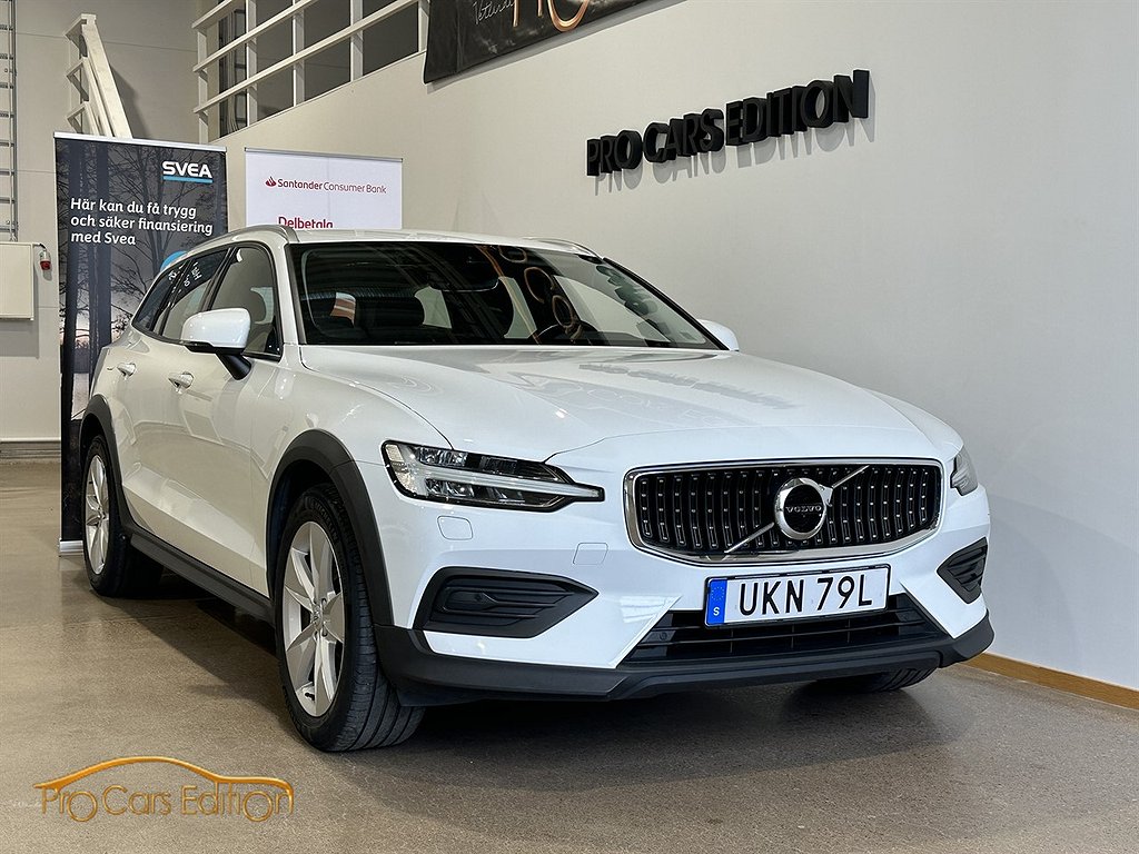 Volvo V60 Cross Country D4 AWD Geartronic, 190hk Momentum