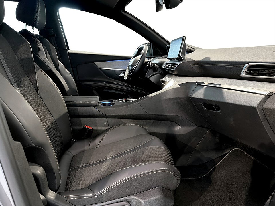 Bild på Peugeot 5008 GT 1.2 PT 130hk Aut KAMPANJ BRÄNSLE INGÅR