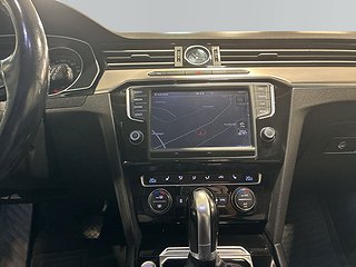 Volkswagen Passat Sportscombi 2.0 TDI 4M Drag Värmare Kamera