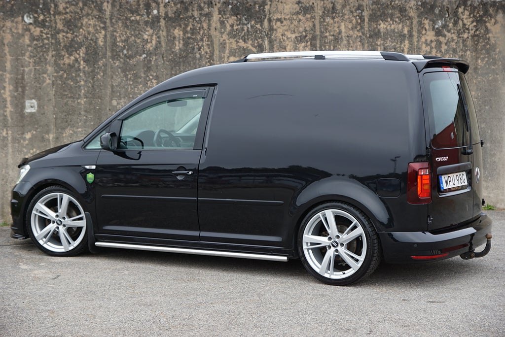 Volkswagen Caddy 2.0 TDI 150hk DSG Venom Edition Coils 19” RS UNIK