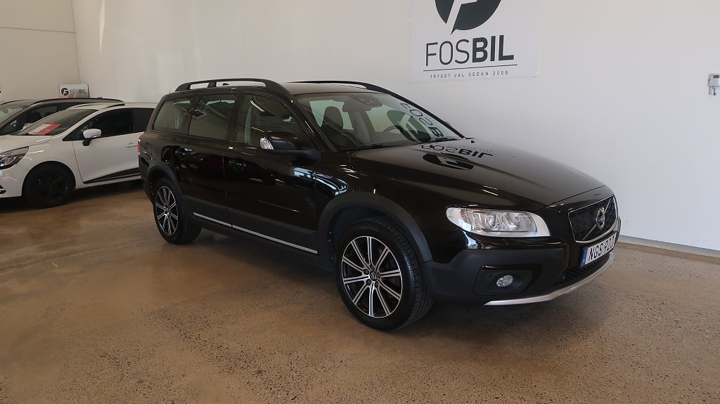 Volvo XC70 D4 AWD Classic Sport Drag-Navi-Värmare-Skinn-SoV