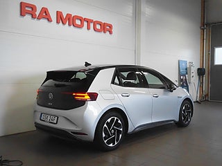 Halvkombi Volkswagen ID.3 5 av 22