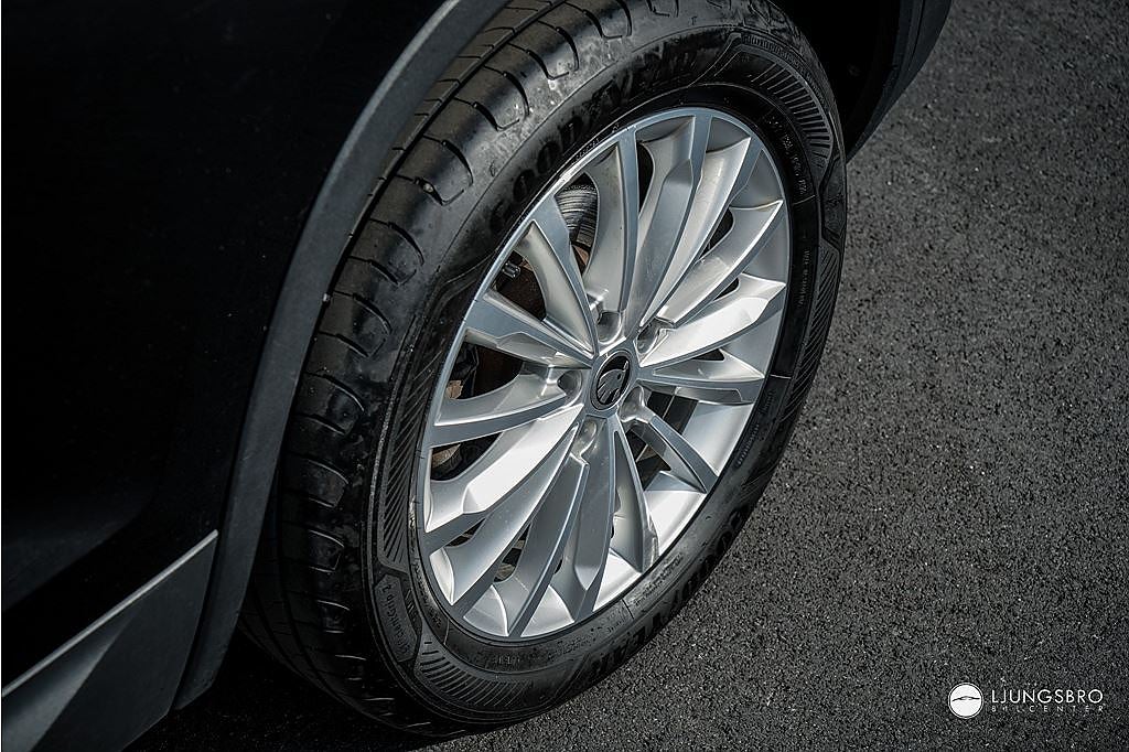 Skoda Kodiaq 2.0 TDI 4x4 Business 190hk / DRAG / VÄRMARE