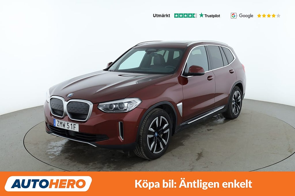 BMW iX3 Charged / ACC, PDC, Kamera, CarPlay, Cockpit, Pano