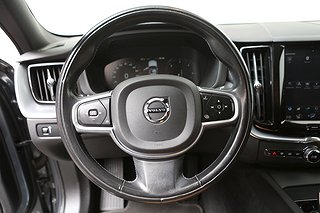 SUV Volvo XC60 17 av 35