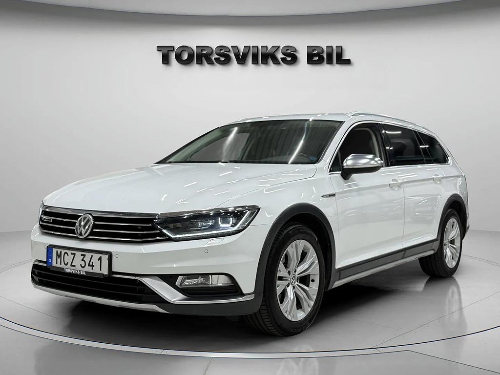 Volkswagen Passat Alltrack 2.0 TSI 4Motion Alltrack DSG 220 HK Full servad - miniatyr 2