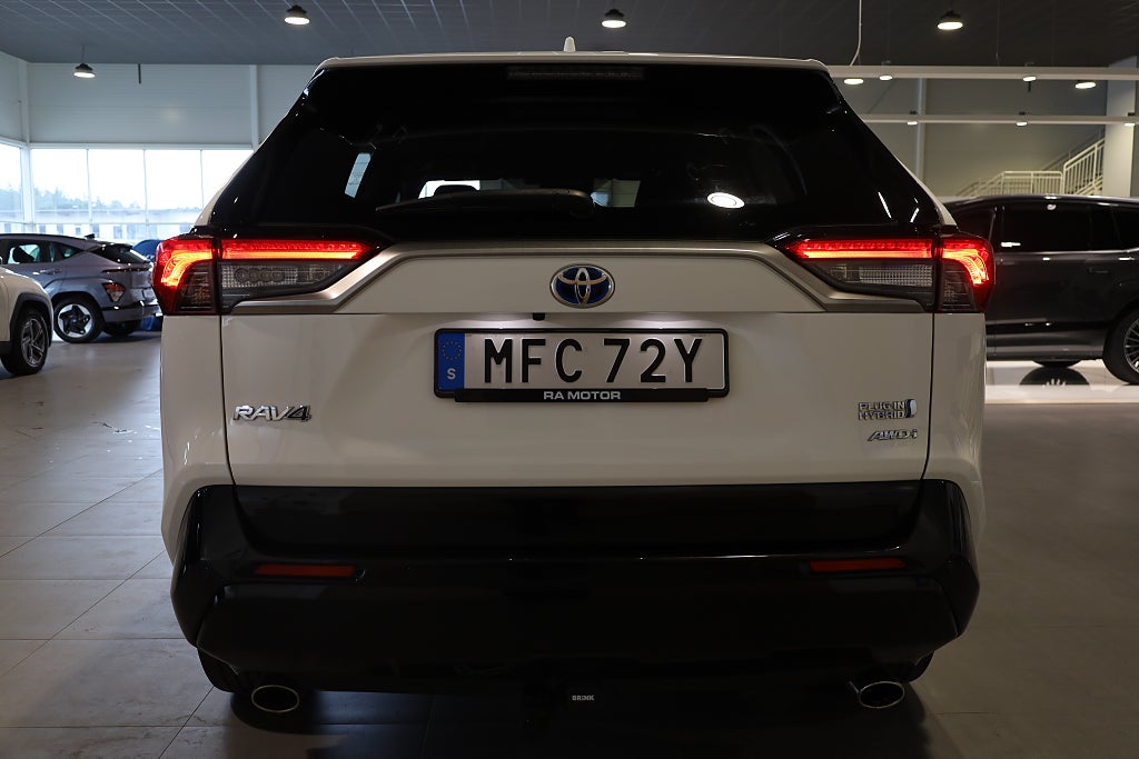 Toyota RAV4 Plug-in Hybrid 306hk AWD / X-Edition / Drag / Kamera 2022