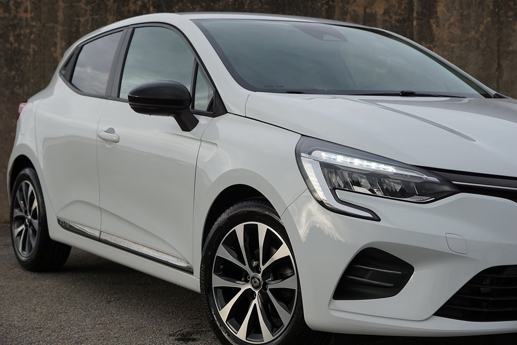 Renault Clio 1.0 TCe Zen 100hk "GPS "P-Sensorer "492kr Skatt"