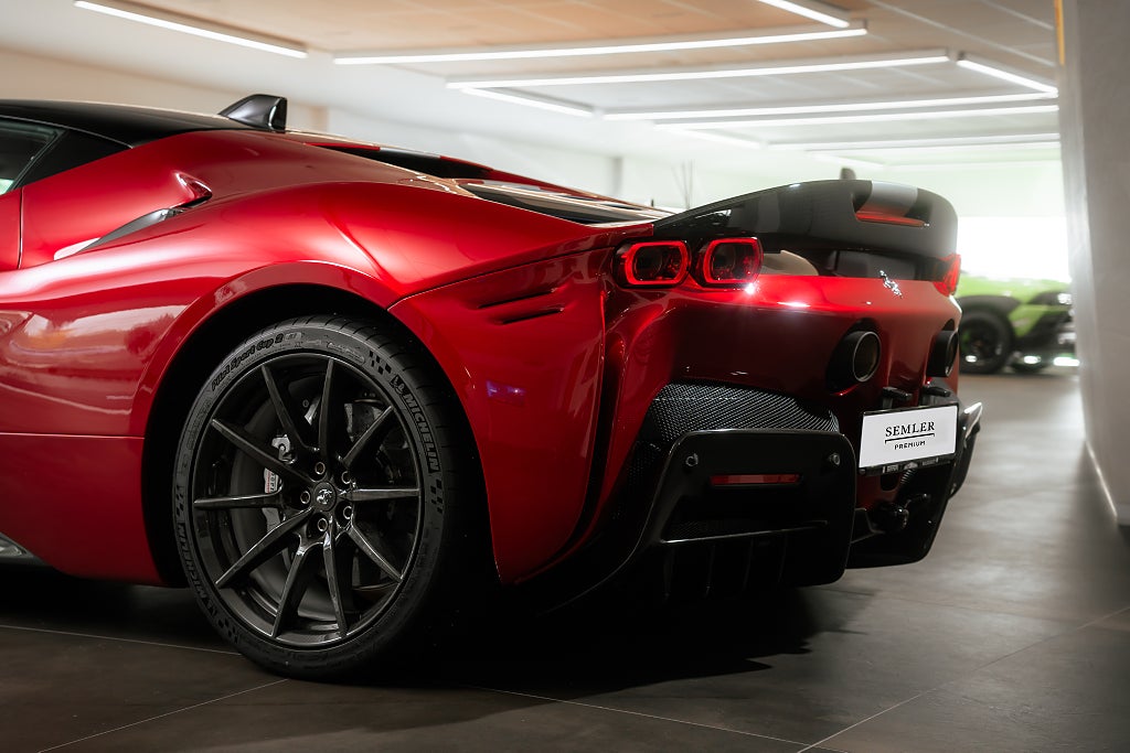 Gallery image 18 of 25