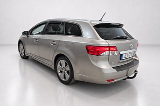 Toyota Avensis 2014 bild 9