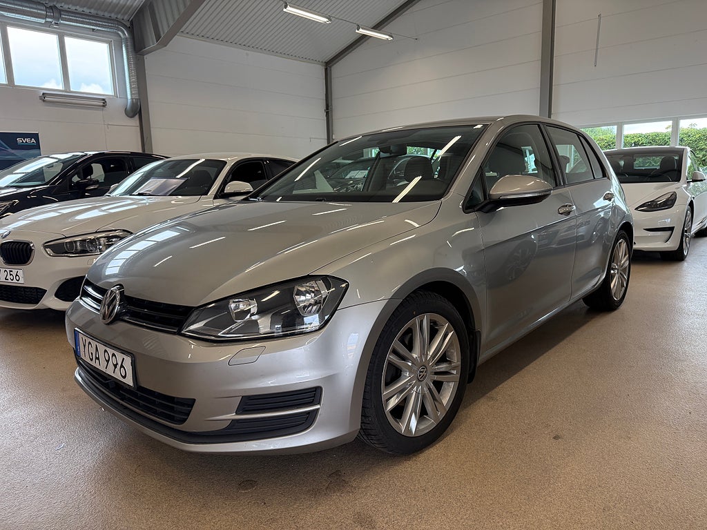 Volkswagen Golf 5D 1.6 TDI DSG Style / Ränta 3,45% /