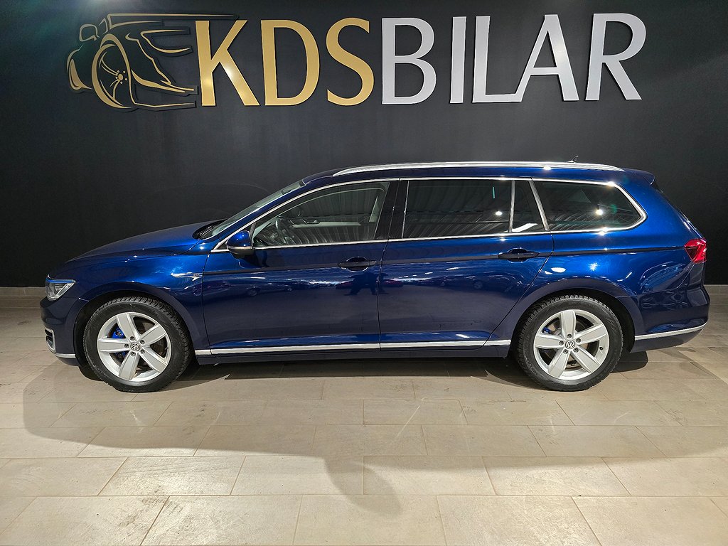 Volkswagen Passat GTE 1.4 TSI Hybrid Kombi Executive 218hk