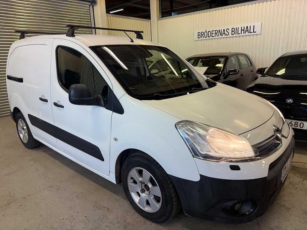 Citroën Berlingo Van 1.6 HDiF 90hk Dragkrok/ Hyllor (RESERVERAD) 