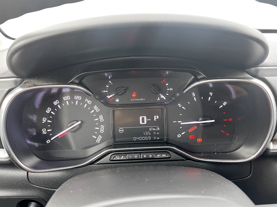 Bild på Citroen C3 Shine 1.2 PT 110hk Aut BACKSENSORER CARPLAY