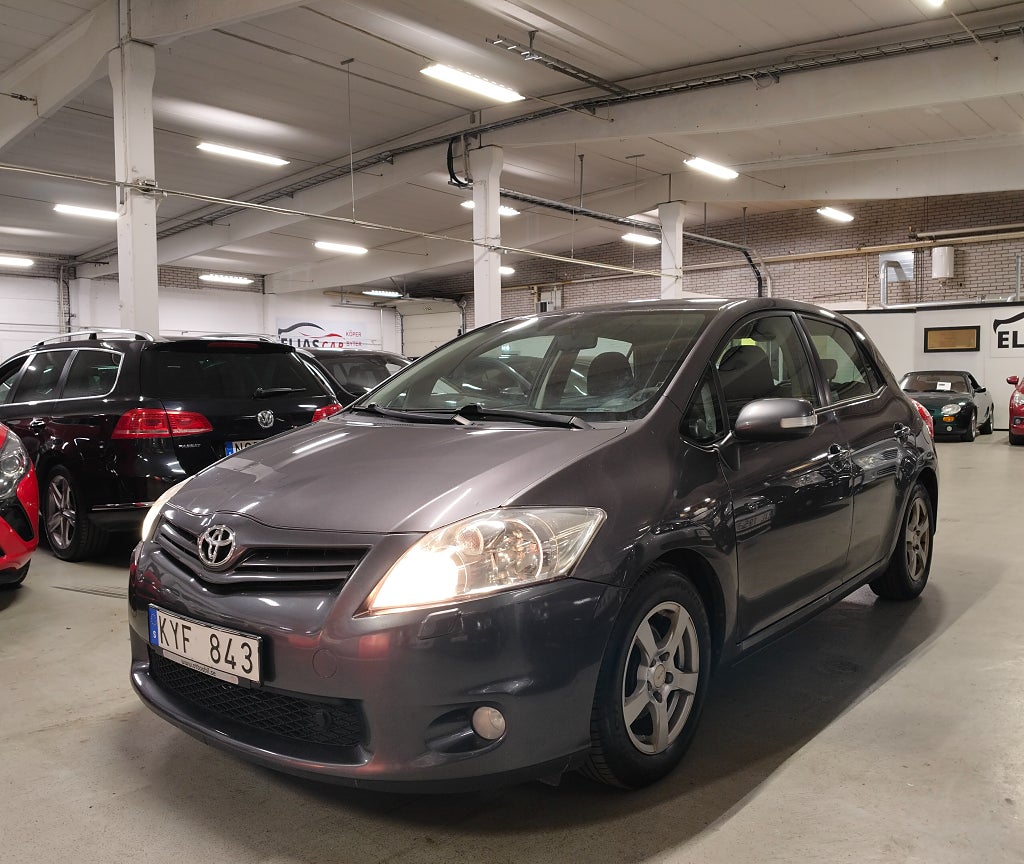 Toyota Auris 5-dörrar 1.4 D-4D Plus Euro 5& Dragkrok 