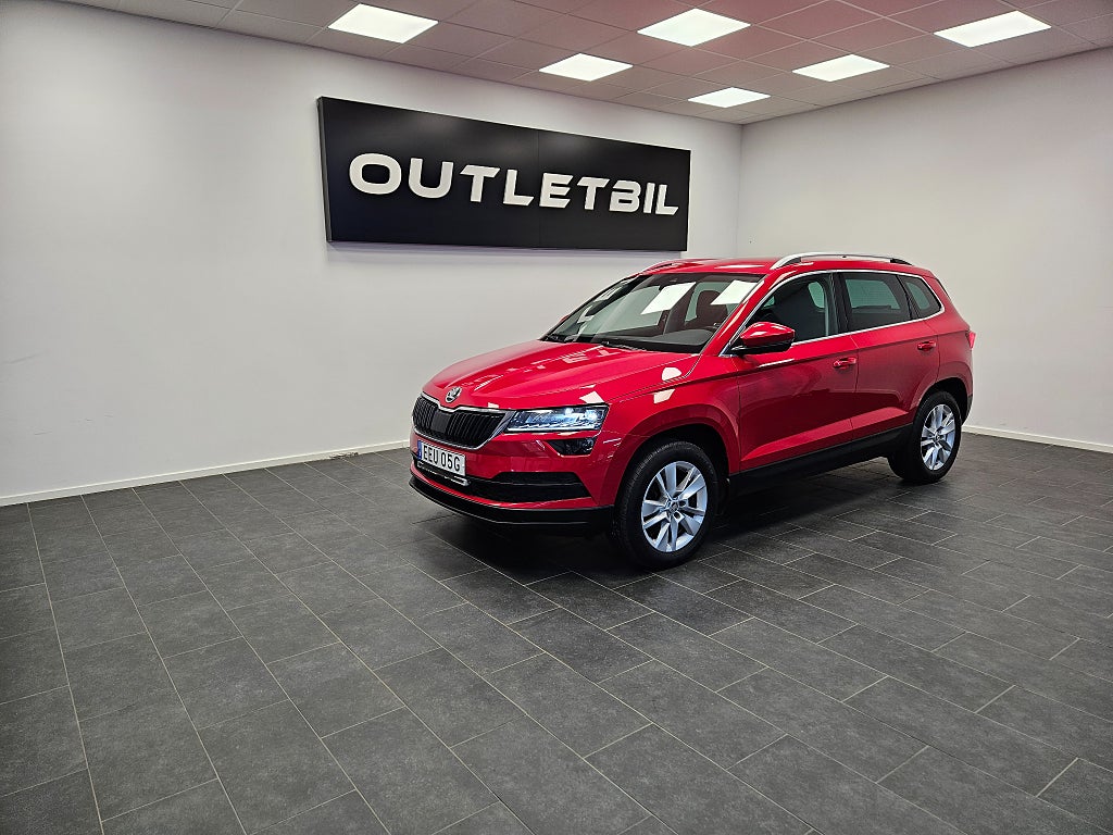Skoda Karoq 2.0 TDI 150hk 4x4 Style Värmare Backkamera Navi Drag