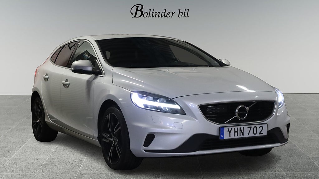 Volvo V40 D2 Geartronic R-Design BES M-VÄRME NAVI 1,95 RÄNTA HEML