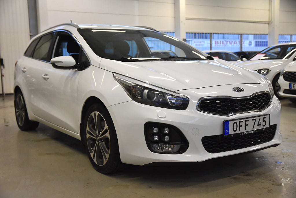 Kia Ceed cee'd_sw 1.6 CRDi DCT GT-Line Euro 6 NYSERVAD NAVI