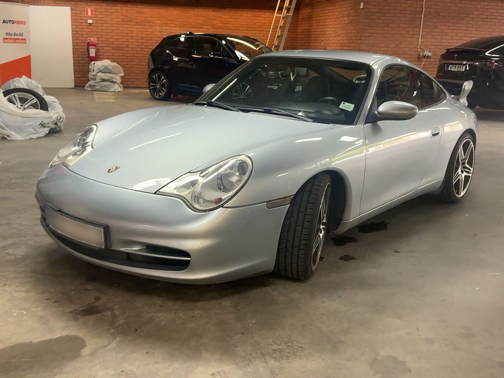 Porsche 911 Carrera 996 * Inkommande *