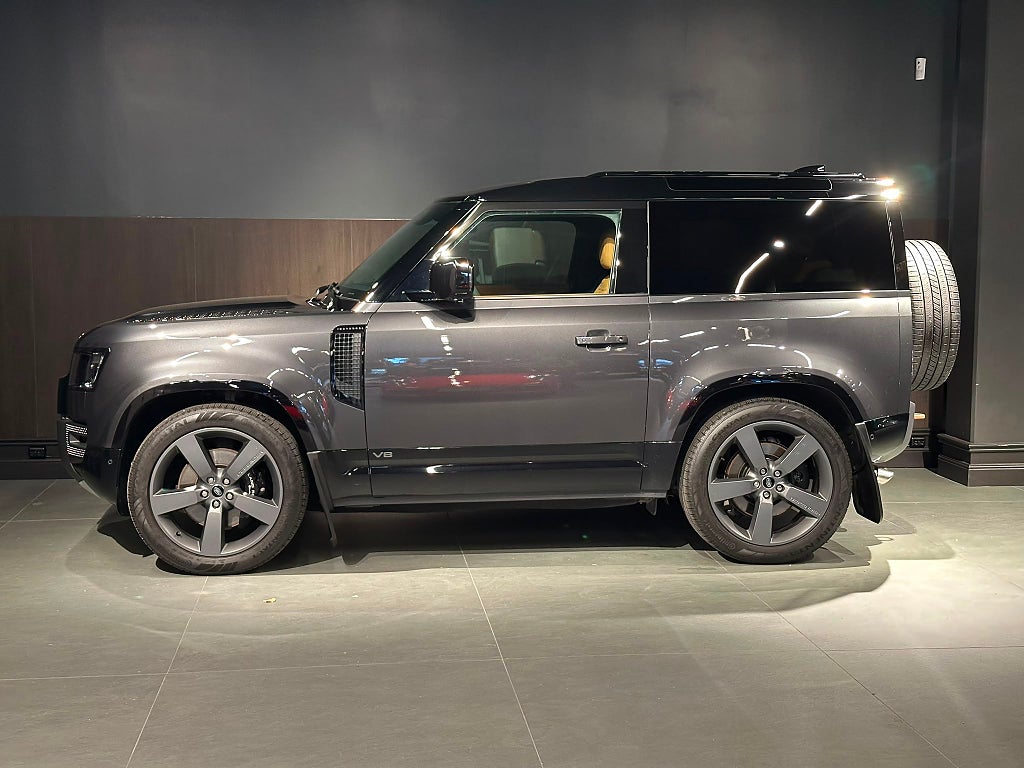 Land Rover Defender 90 V8 P525 Limited Edition Euro 6