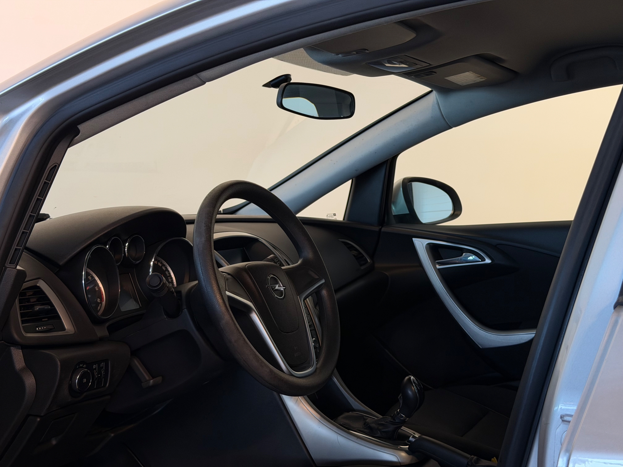 Opel Astra Sports Tourer 1.7 CDTI 2012, bild 6/41