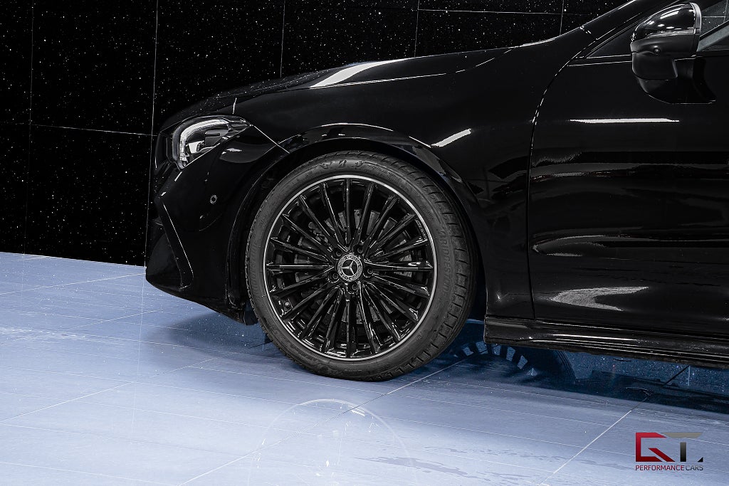 Mercedes-Benz CLA 200 AMG 2026 Pano Värmare ACC 360° Keyless Nightpackage