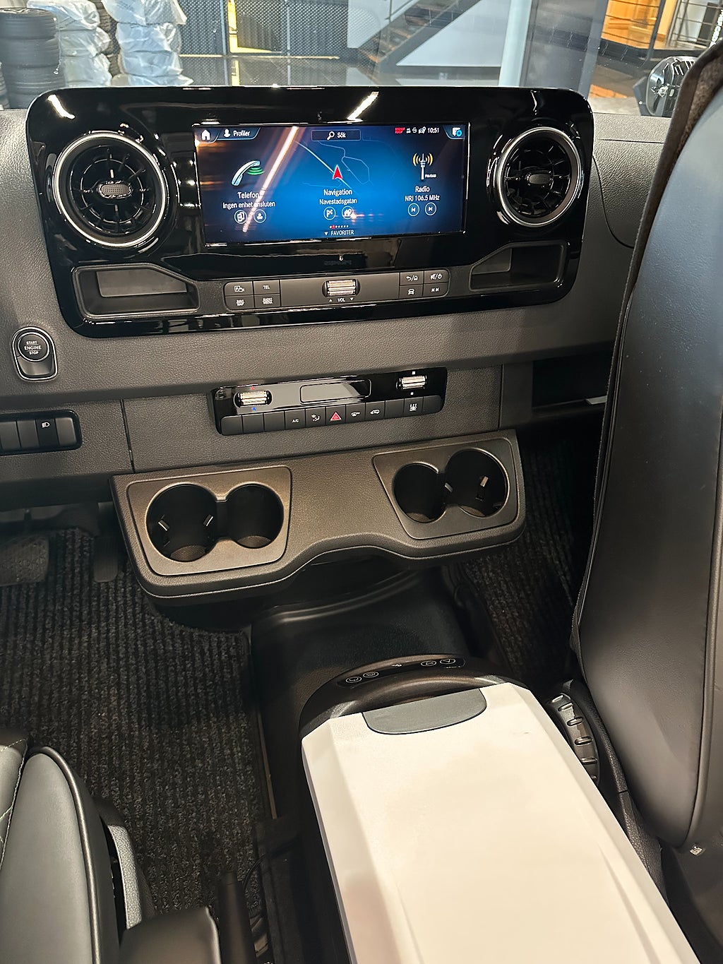 Mercedes-Benz Sprinter 319 CDI 4×4 AB Race Cruiser Explorer - bild 19