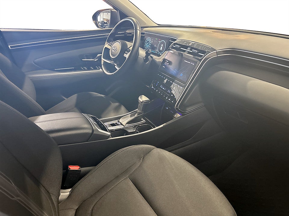 Bild på Hyundai Tucson Essential 1.6 T-GDI 150hk Aut B-KAMERA CARPLAY