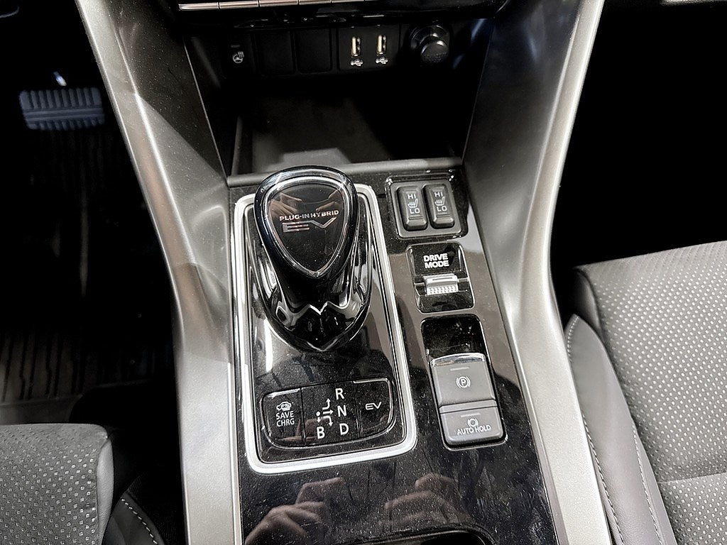 Bild på Mitsubishi Eclipse Cross PHEV Black Edition - DEMO