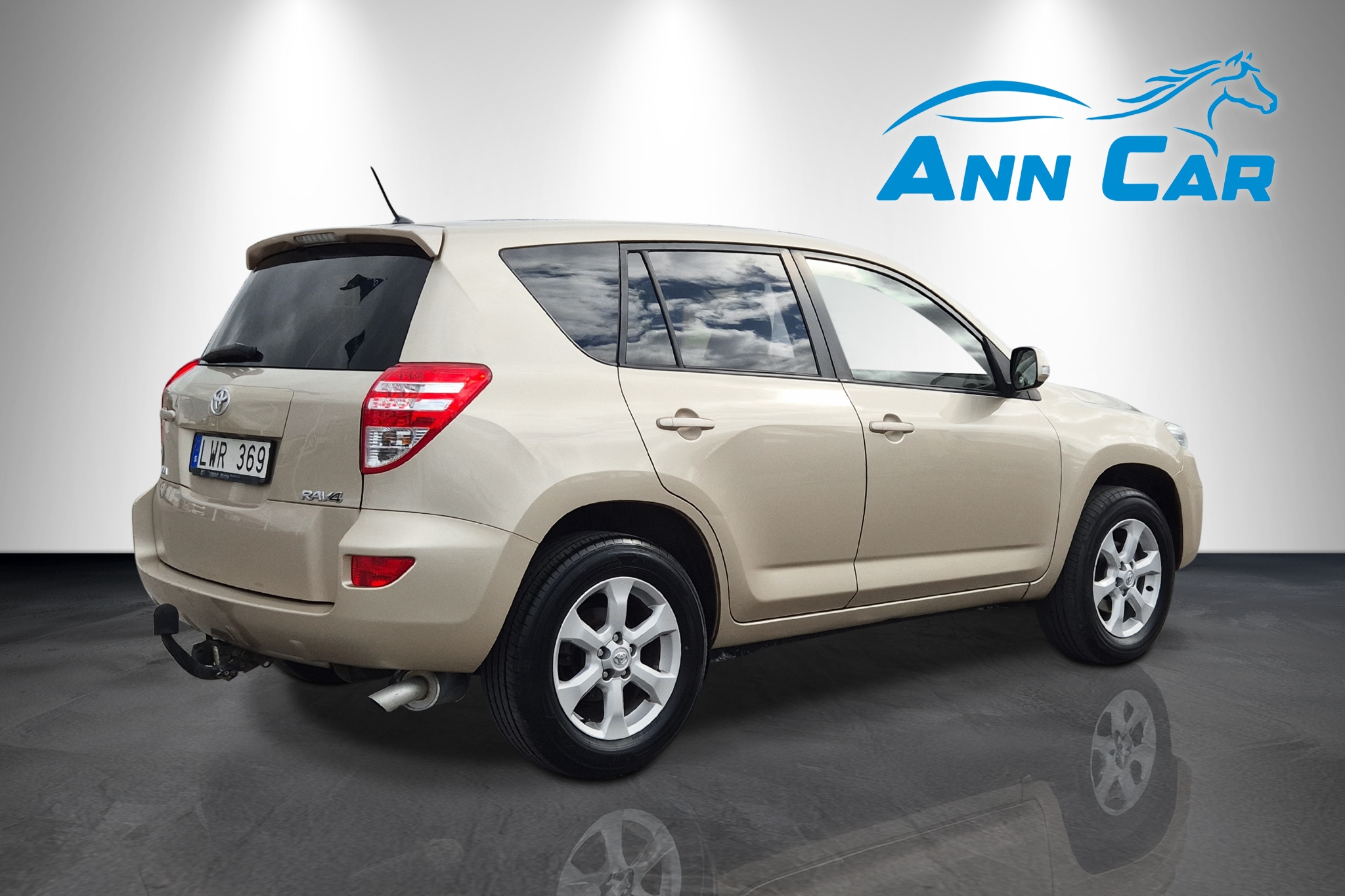 Toyota RAV4 2.0 VVT-i 4x4 Multidrive S 2011, bild 4/42