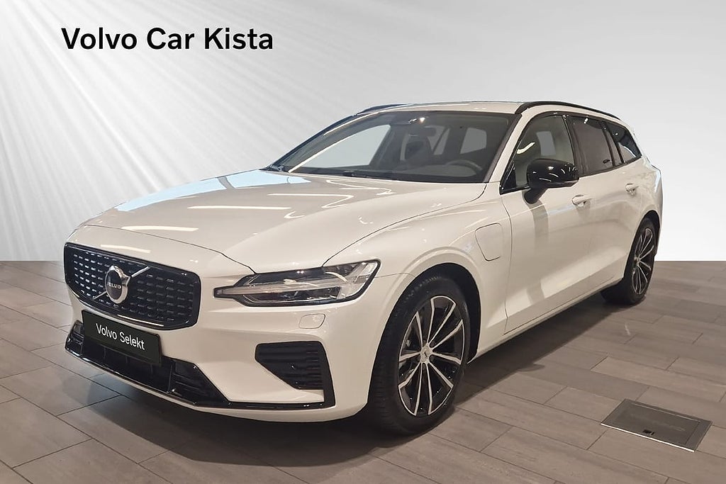 Volvo V60 T6 Plus Dark Nordic Edition