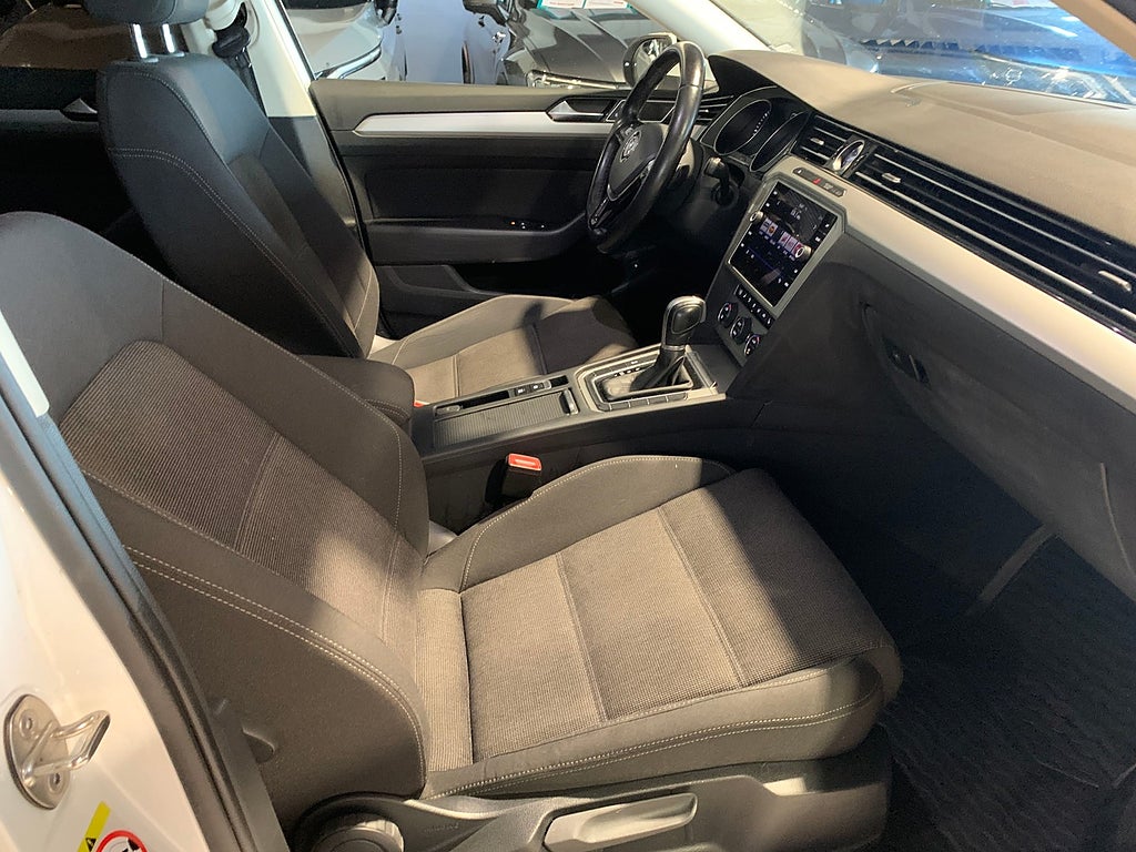 Volkswagen Passat SC 2.0 TDI 150hk | D-Värmare | Drag | Kamera | 2019