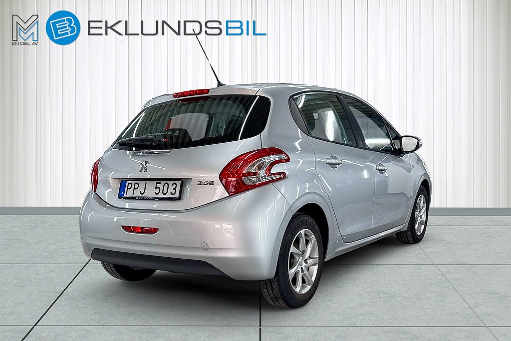 Peugeot 208 2013