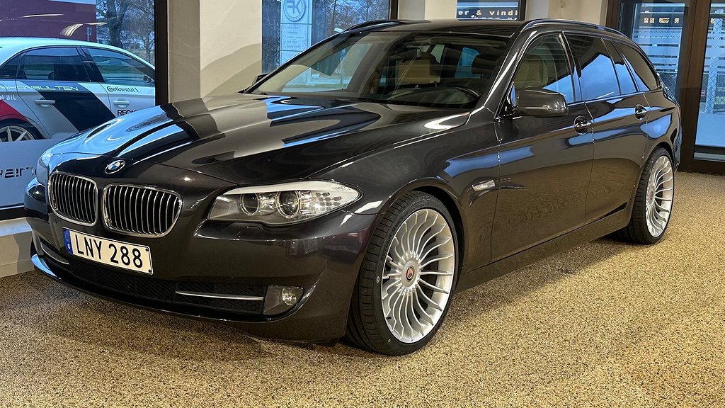 BMW 523 i Touring Steptronic Dragkrok Euro 5