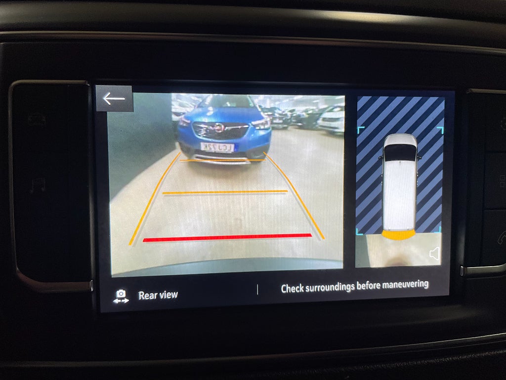 Bild på Opel Vivaro Business L2 BlueHDi 120hk - Drag & Webasto